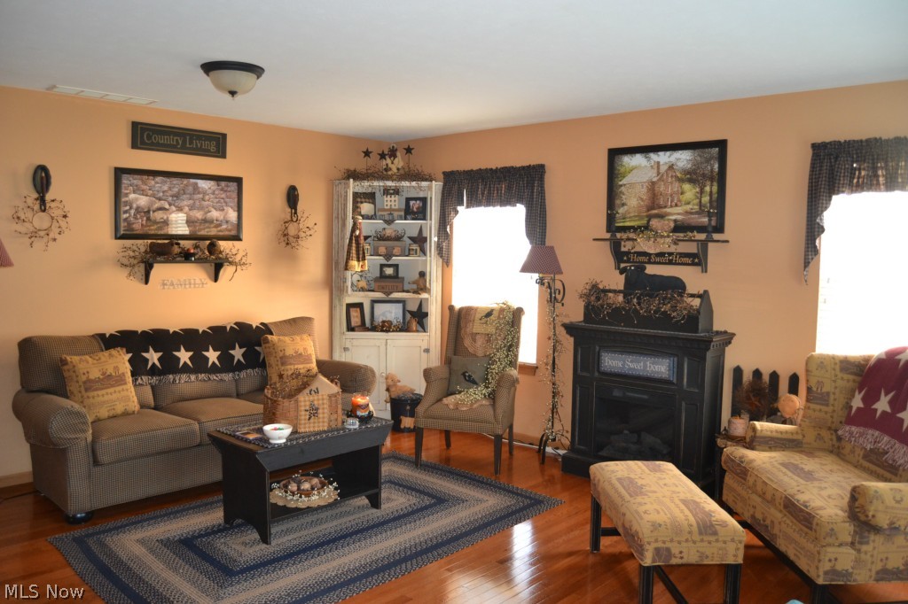 Lake View Terrace Estates 01 02 - Residential