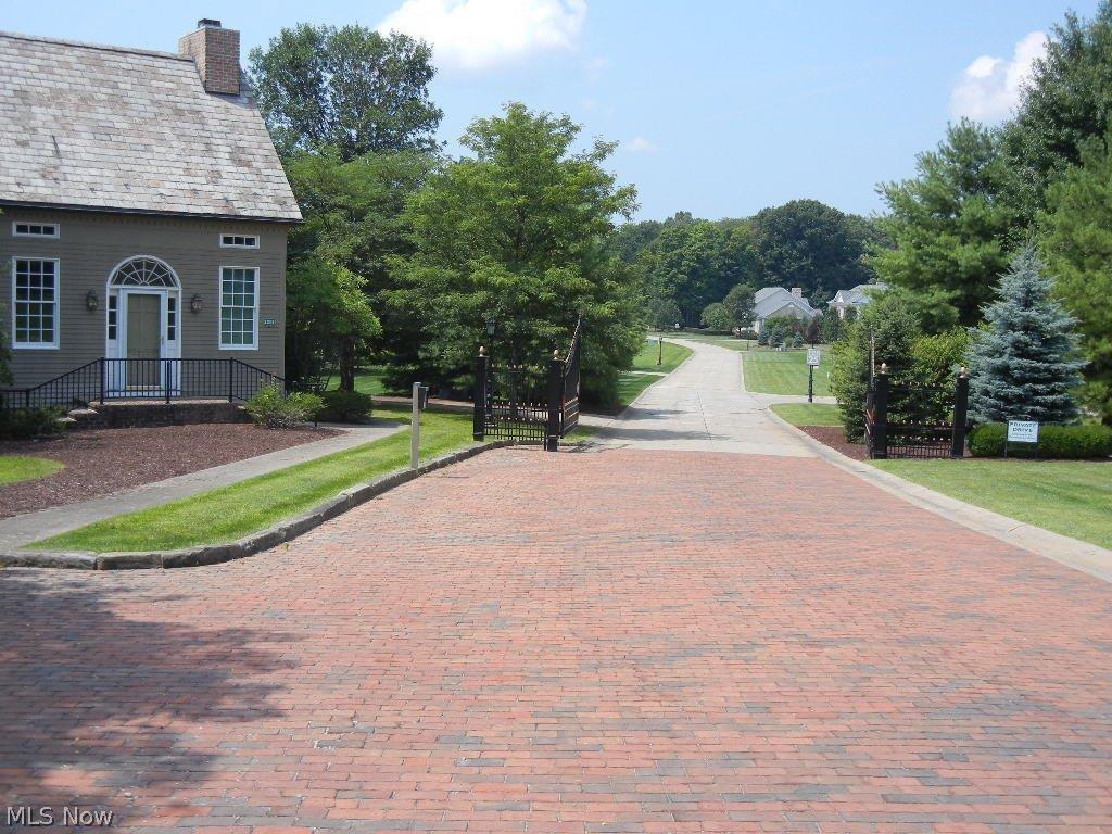 Founders Glen 1 - Land