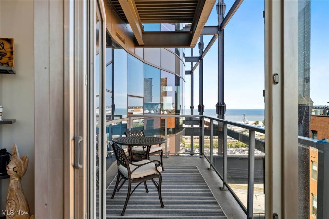 701 W Lakeside Avenue #803, Cleveland, Ohio image 11