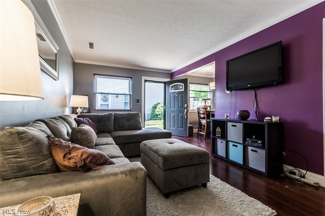 Country Club - Residential