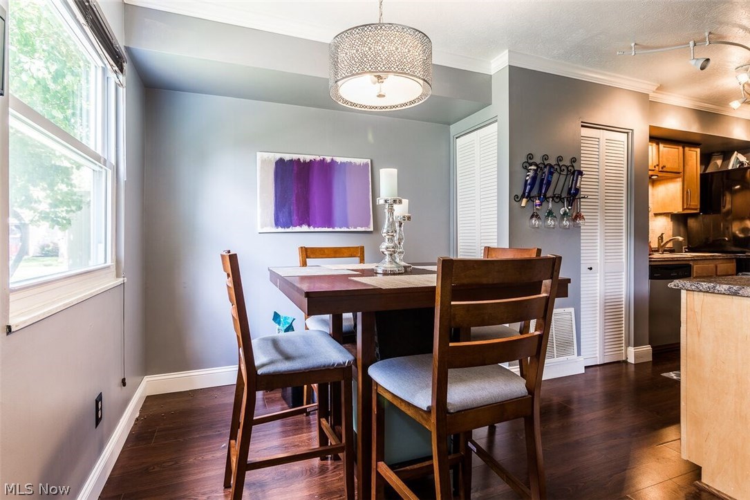 Country Club - Residential