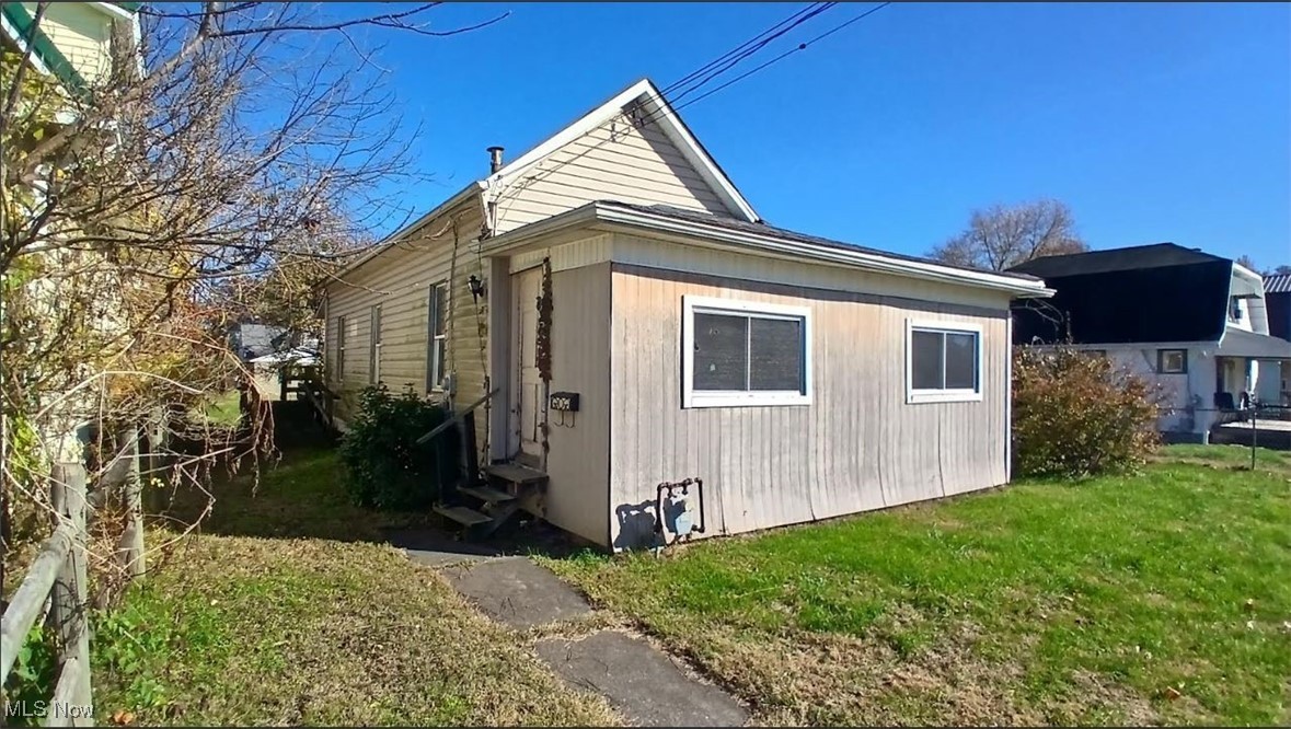 Parkersburg, West Virginia 26101, United States, 3 Bedrooms Bedrooms, ,1 BathroomBathrooms,Residential,Active,239690