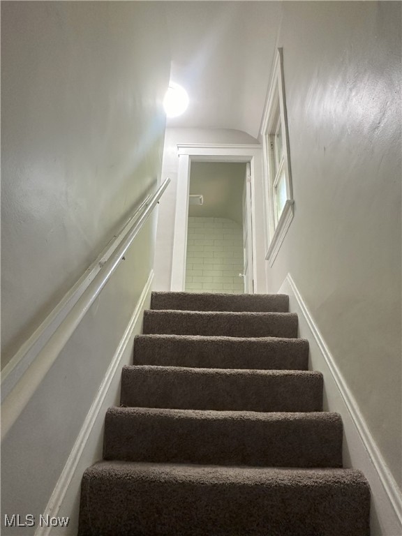 Cleveland, Ohio 44112, United States, 3 Bedrooms Bedrooms, ,1 BathroomBathrooms,Residential,Active,16873