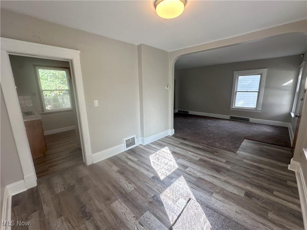 Cleveland, Ohio 44112, United States, 3 Bedrooms Bedrooms, ,1 BathroomBathrooms,Residential,Active,16873