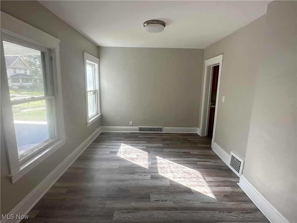 Cleveland, Ohio 44112, United States, 3 Bedrooms Bedrooms, ,1 BathroomBathrooms,Residential,Active,16873