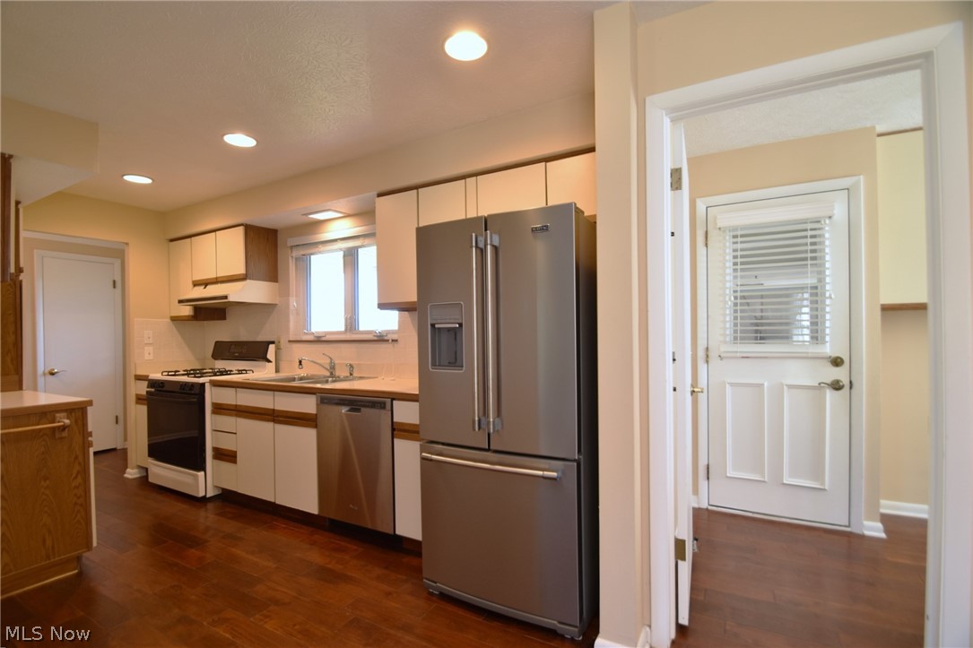 D Neros 09d 01 - Residential