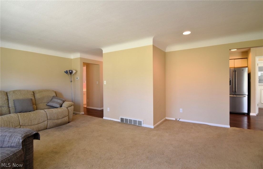 D Neros 09d 01 - Residential