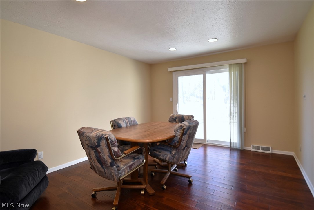 D Neros 09d 01 - Residential