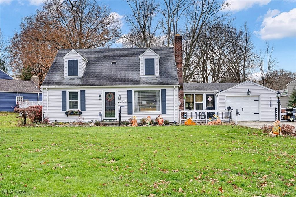 Photo of 2702 Bears Den Road, Youngstown, OH 44511 (MLS # 5174371)