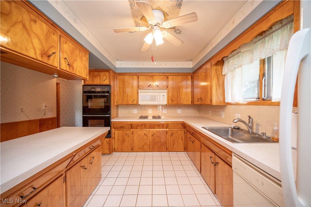 3011 Hoffman Circle, Warren, Ohio image 6