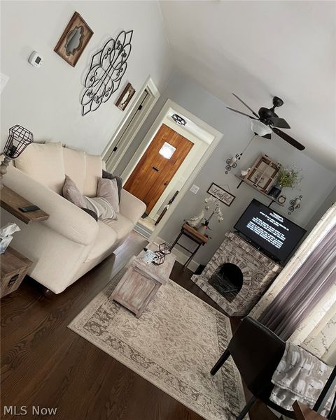 Tiny photo for 225 29th Street NW, Barberton, OH 44203 (MLS # 5214672)