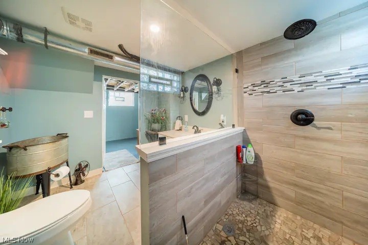 Barberton Realty Co 1st Add - Residential