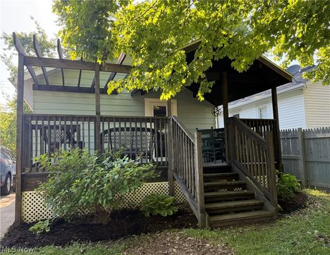 Tiny photo for 225 29th Street NW, Barberton, OH 44203 (MLS # 5214672)