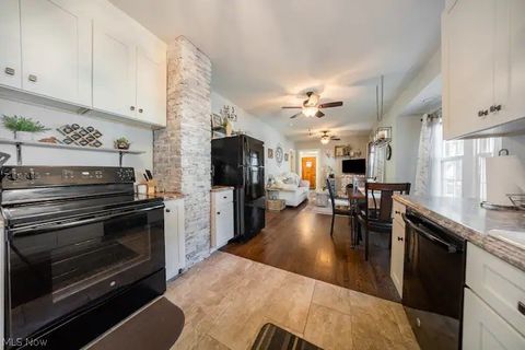 Tiny photo for 225 29th Street NW, Barberton, OH 44203 (MLS # 5214672)