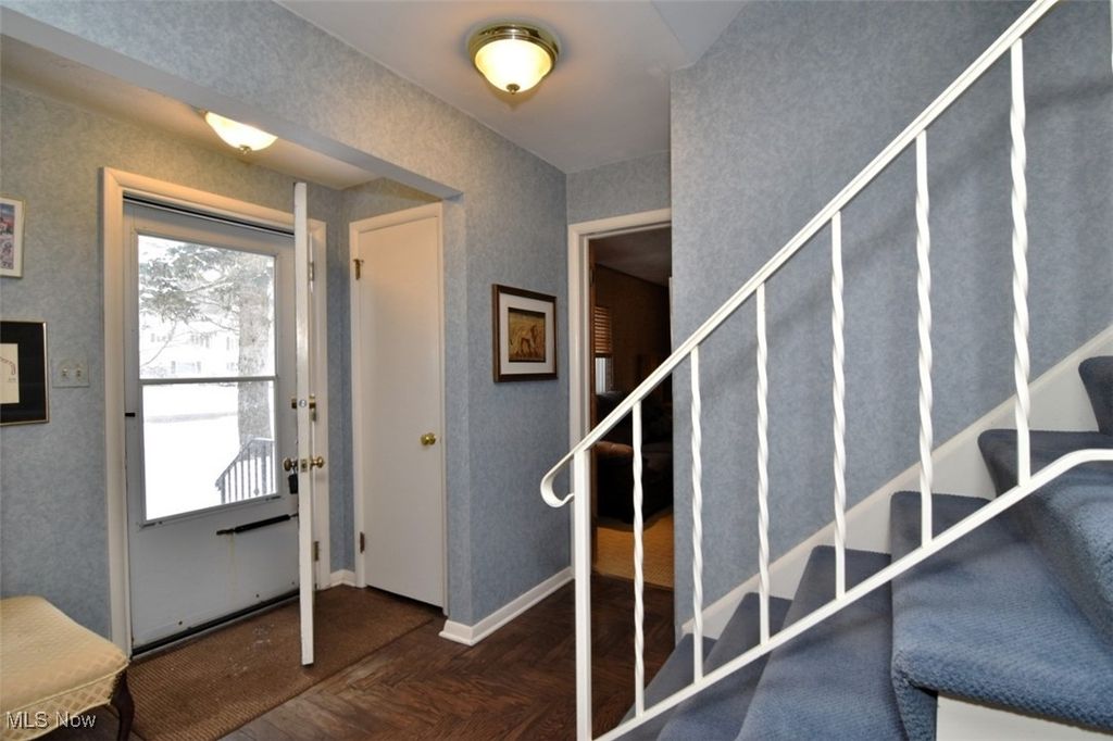 Photo of 23575 Shelburne Road, Shaker Heights, OH 44122 (MLS # 5184155)