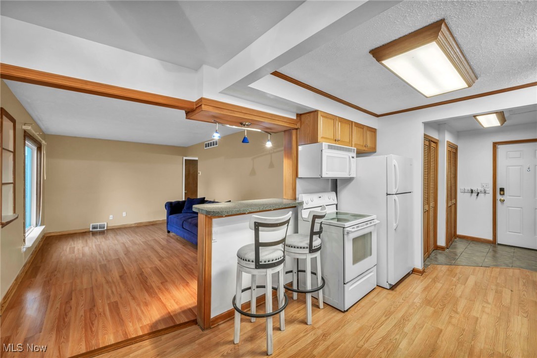 Associated Inv Cos Orchard Heights - Residential