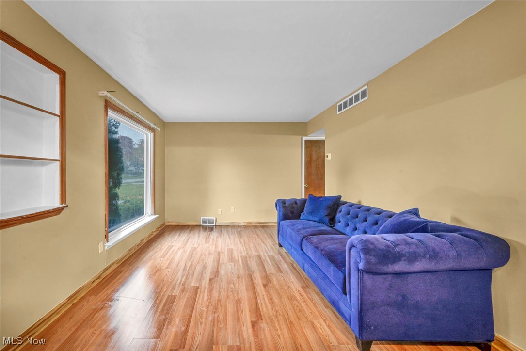 Associated Inv Cos Orchard Heights - Residential