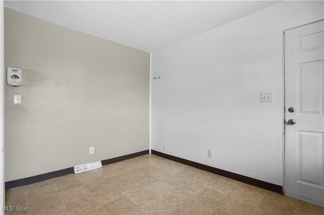 Wellington Heights - Residential Income