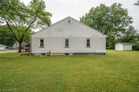 Tiny photo for 108 Fairlawn Avenue, Niles, OH 44446 (MLS # 5219786)