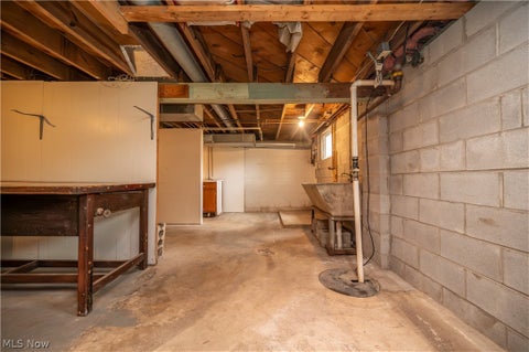 Tiny photo for 108 Fairlawn Avenue, Niles, OH 44446 (MLS # 5219786)