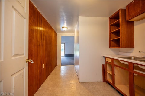 Tiny photo for 108 Fairlawn Avenue, Niles, OH 44446 (MLS # 5219786)
