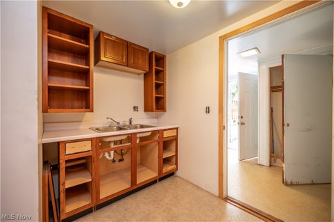 Tiny photo for 108 Fairlawn Avenue, Niles, OH 44446 (MLS # 5219786)