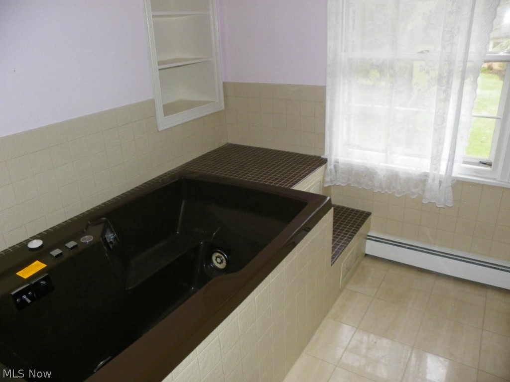 Lake Louise - Residential