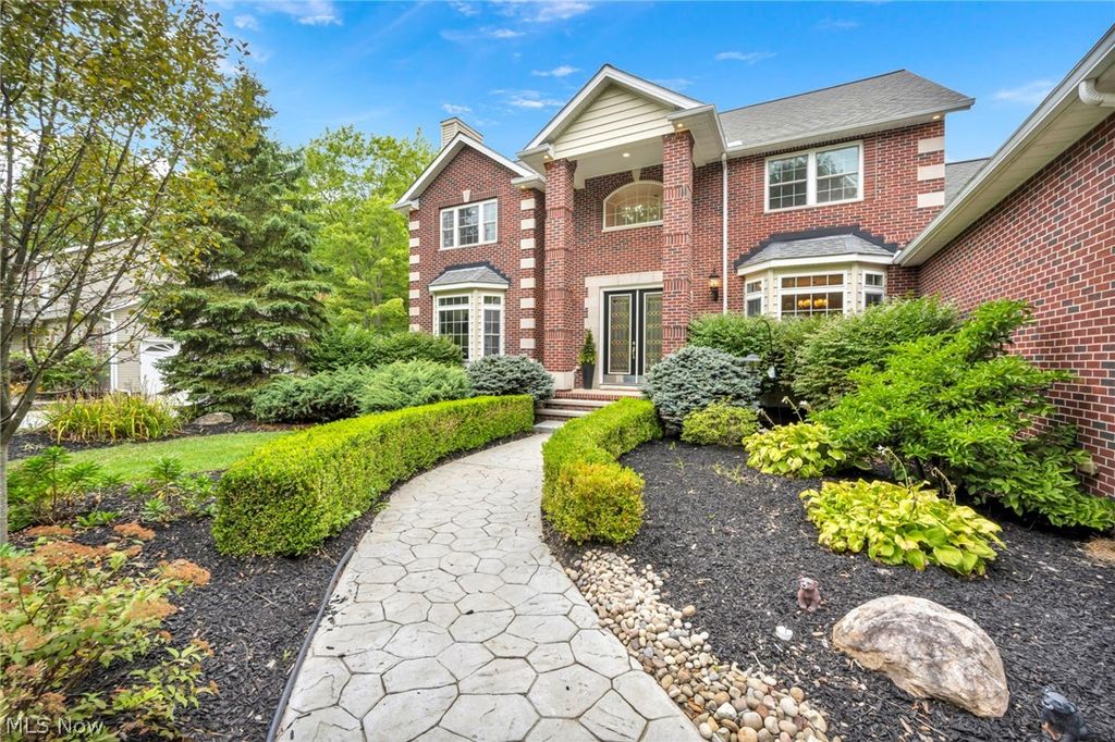 Photo of 12105 Girdled Road, Concord Township, OH 44077 (MLS # 5210776)