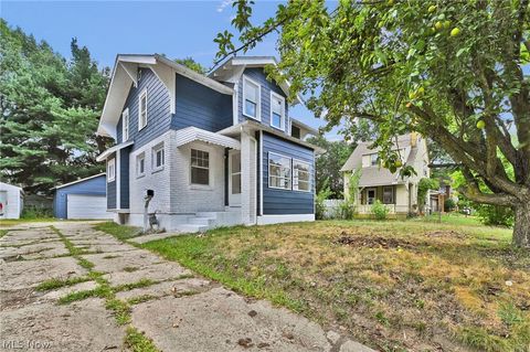 Homes For Sale - 1584 Hampton Road<br/> Akron, OH 44305