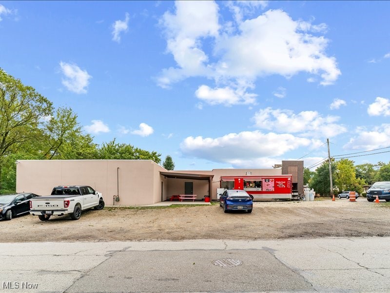 Springfield 04 - Commercial Sale