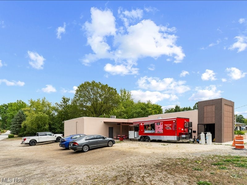 Springfield 04 - Commercial Sale