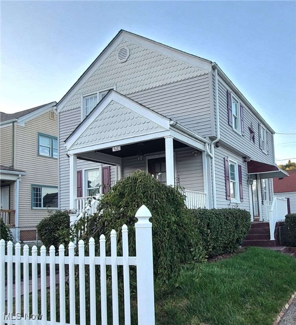 Photo of 600 Washington Street, Martins Ferry, OH 43935 (MLS # 5181200)