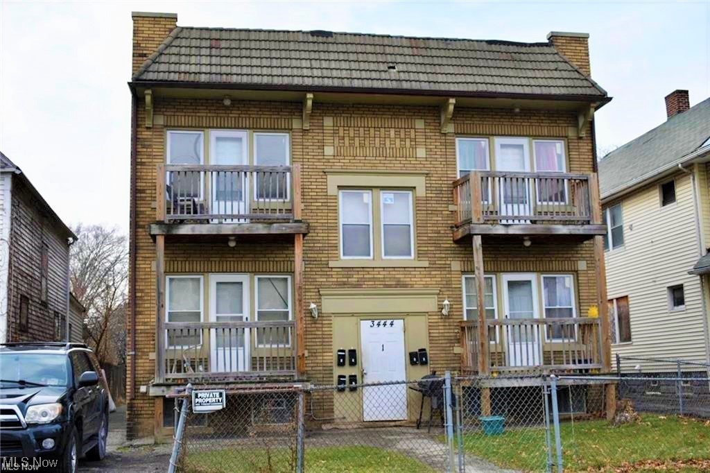 Palmer & Royers Sub - Commercial Sale