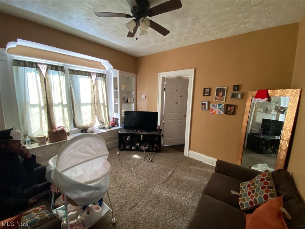 Palmer & Royers Sub - Commercial Sale