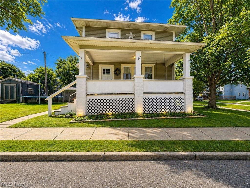 Photo of 1338 Ohio Street, Zanesville, OH 43701 (MLS # 5206117)