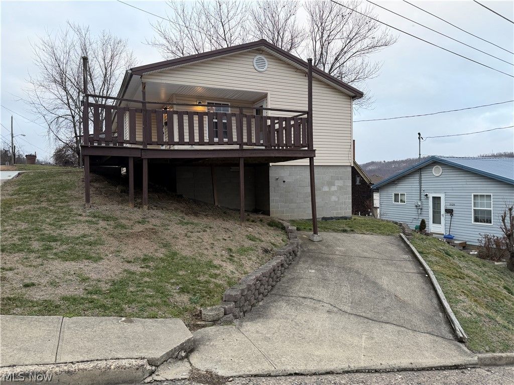 Photo of 3510 Trumbull Street, Bellaire, OH 43906 (MLS # 5188695)