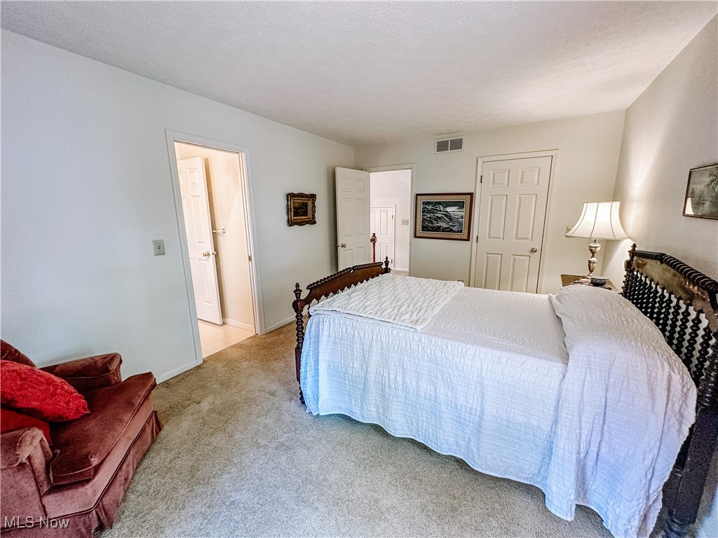 Hudson Commons Condo - Residential