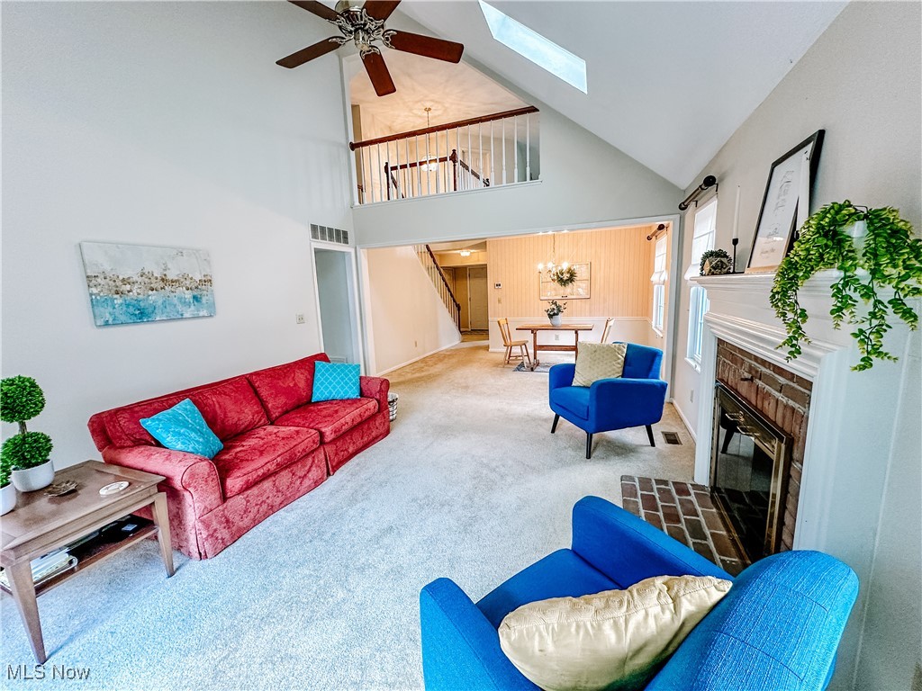 27 Hudson Common Drive