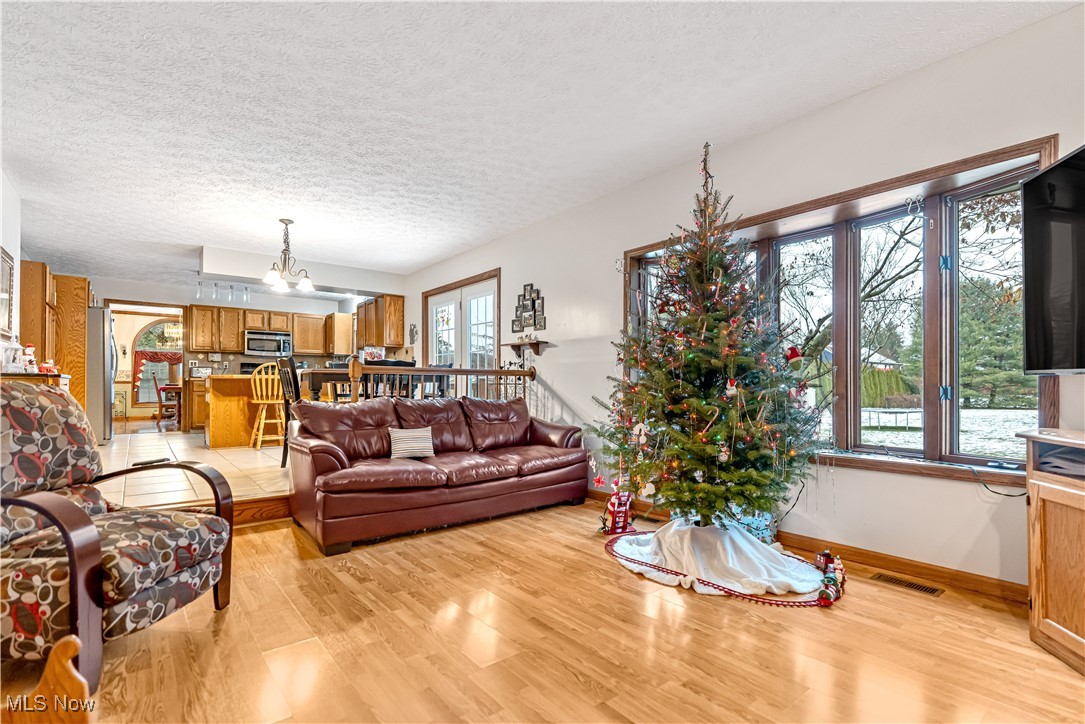 Deb San Nic Acres - Residential