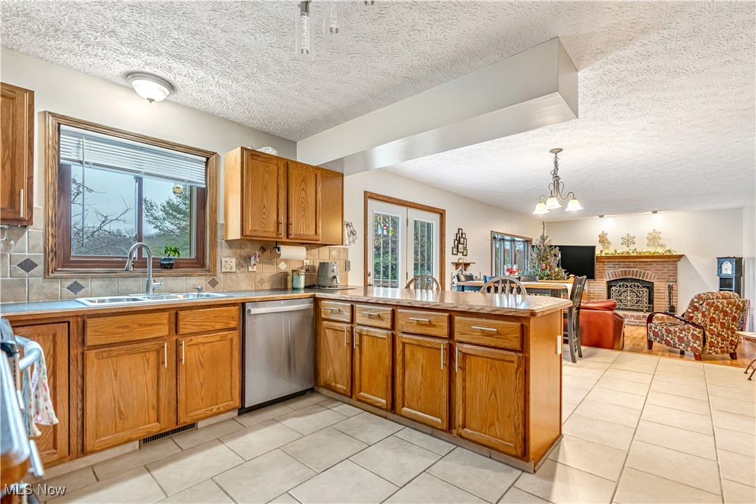 Deb San Nic Acres - Residential