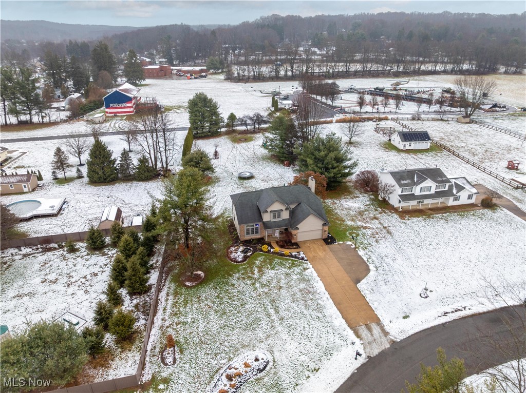 Deb San Nic Acres - Residential