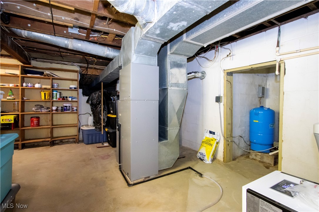 Wooster, Ohio 44691, United States, 3 Bedrooms Bedrooms, ,2 BathroomsBathrooms,Residential,Pending,203344