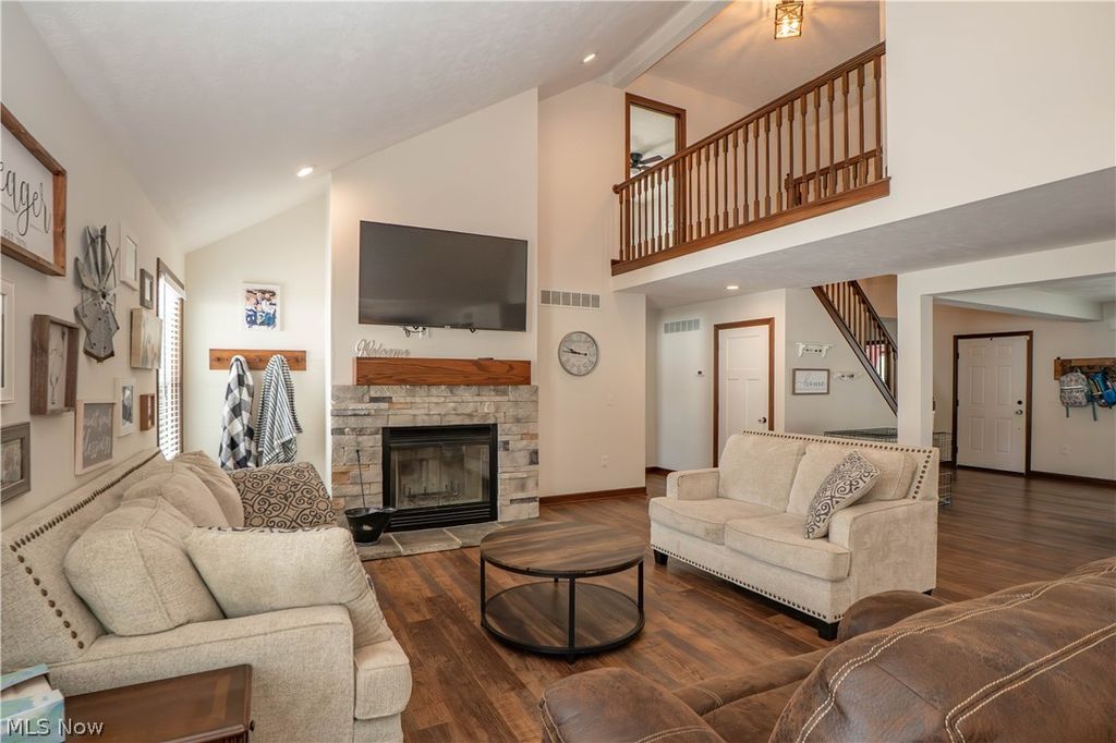 Photo of 283 Township Road 241, Toronto, OH 43964 (MLS # 5185901)