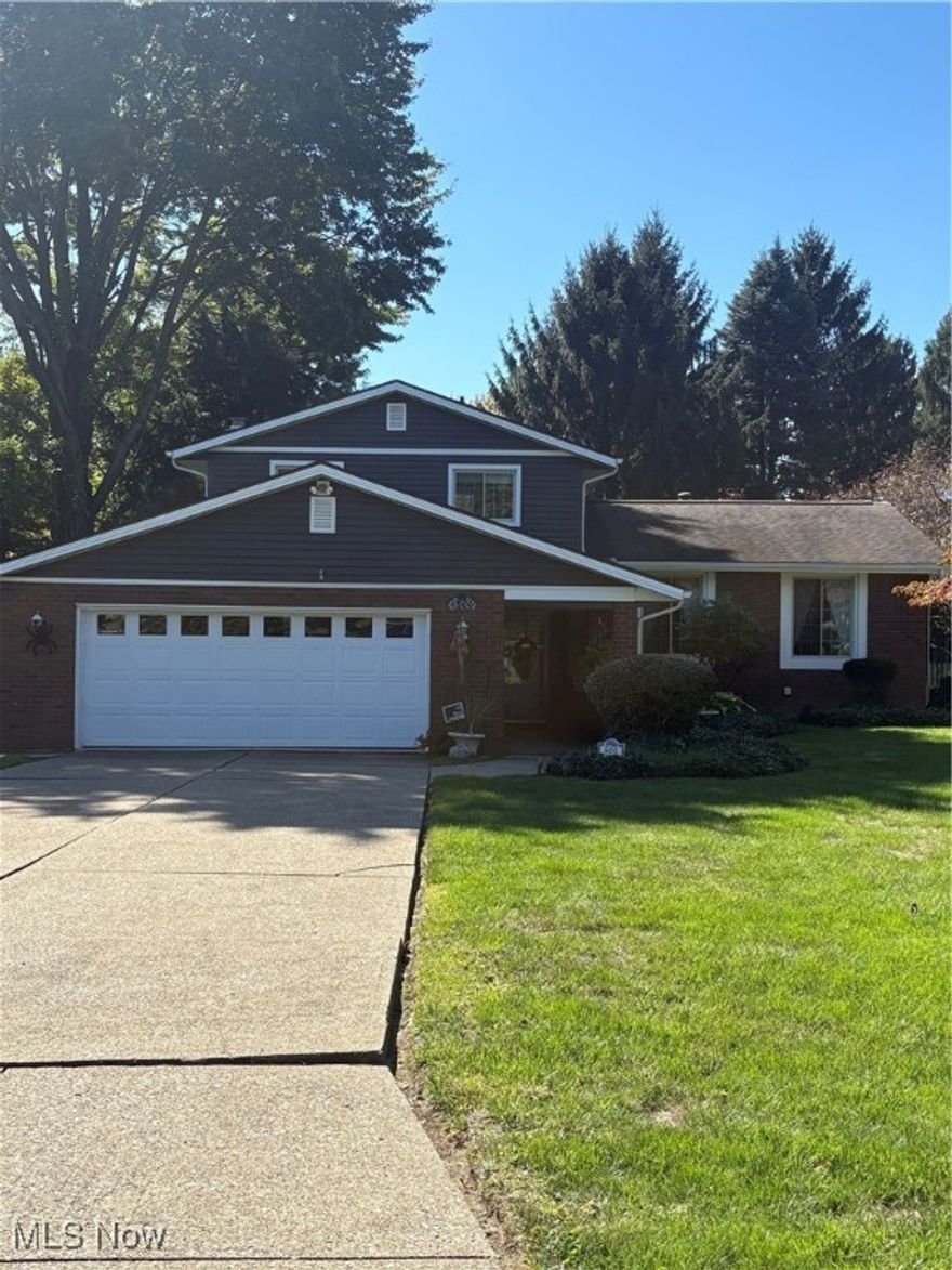 Lovely, well maintained home situated with a front yard view of Fairways Golf Course in North Canton!  So convenient to Belden Village and Rt. 77 yet nestled in a wonderful neighborhood!  Neutral decor throughout and loaded with updates. Roof - approx. 2009, Siding - 2018, Gas Furnace - 2024, Kitchen - 2015 with fabulous granite eating island and built in hutch. 4th. bedroom currently used as office.  This split with unfinished basement will accommodate all of your needs!  Gorgeous backyard with storage shed and patio with autoshade - 2023.  Lot is level and boasts the right amount of trees and foliage for year round beauty and use.  This home is move in ready!!