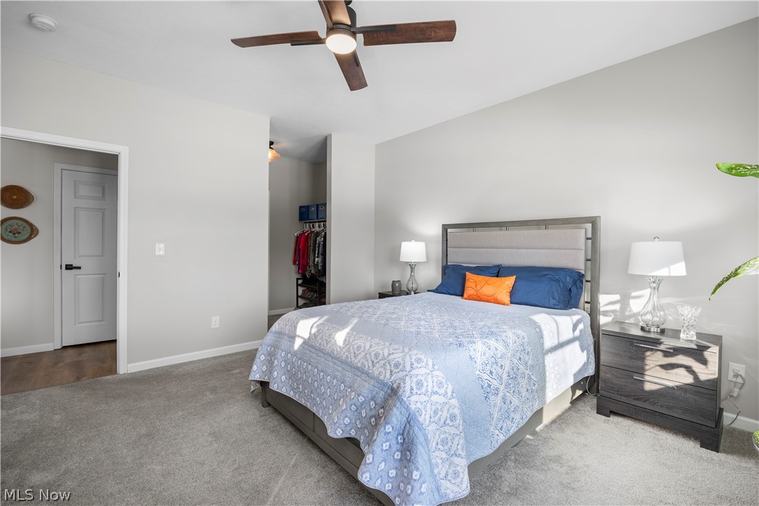 RESIDENCE ON THE GREEN - Residential