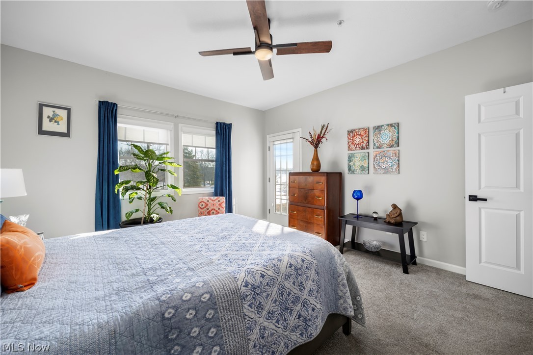 RESIDENCE ON THE GREEN - Residential