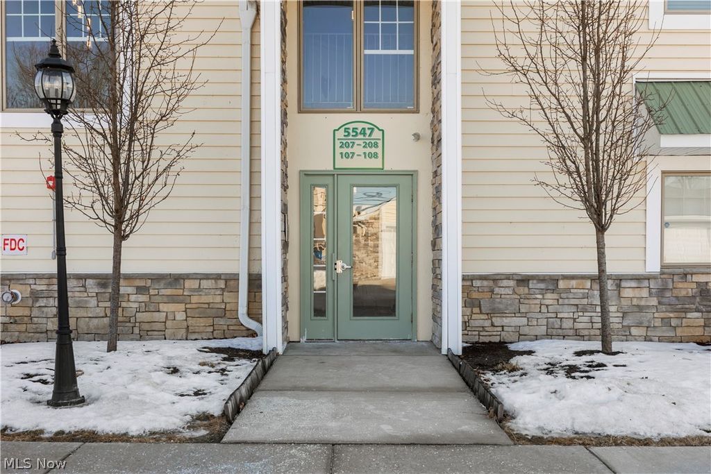 Photo of 5547 Beavercrest Drive #107, Lorain, OH 44053 (MLS # 5188335)