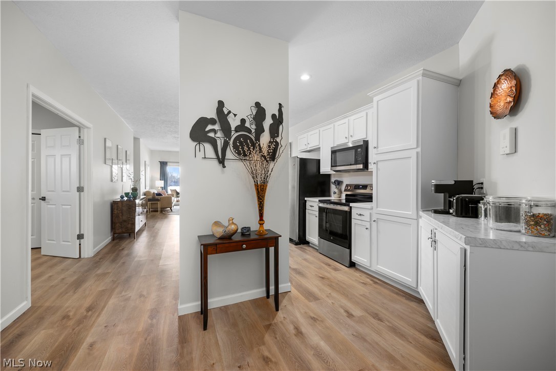 RESIDENCE ON THE GREEN - Residential