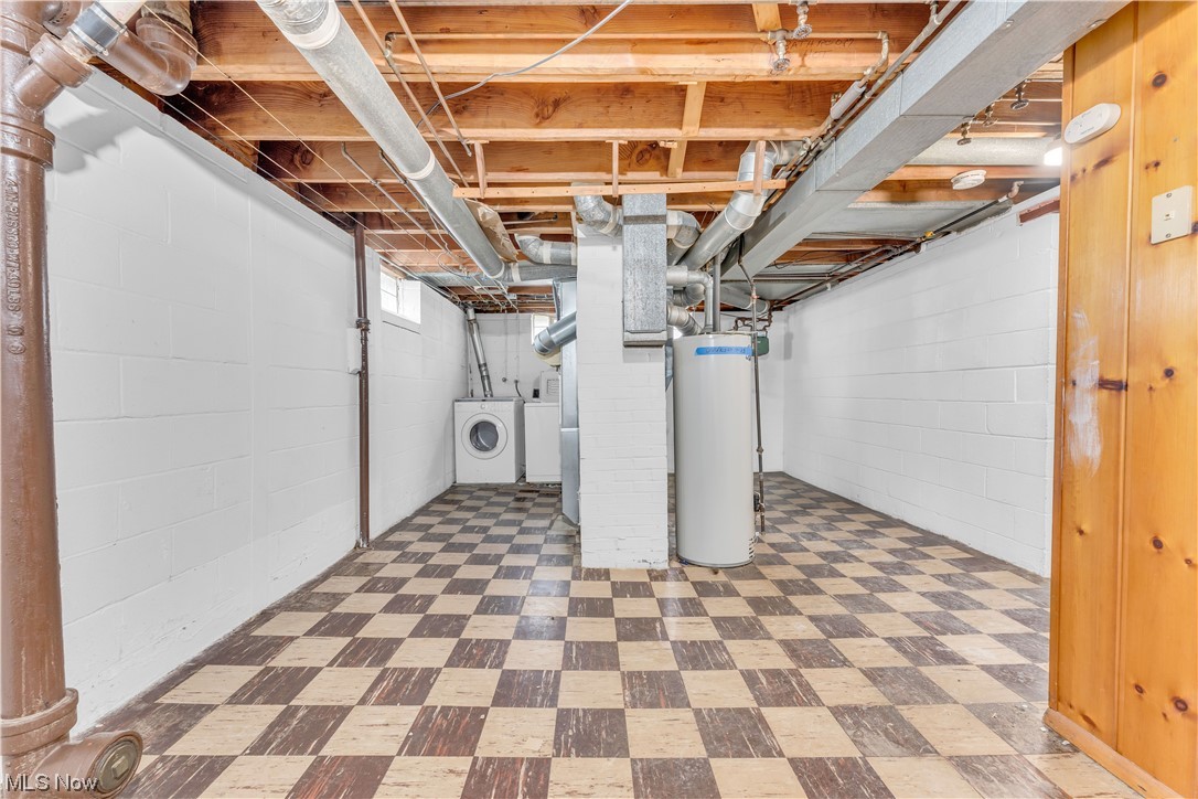 Idlewild-Beach-Pk 02 - Residential Lease