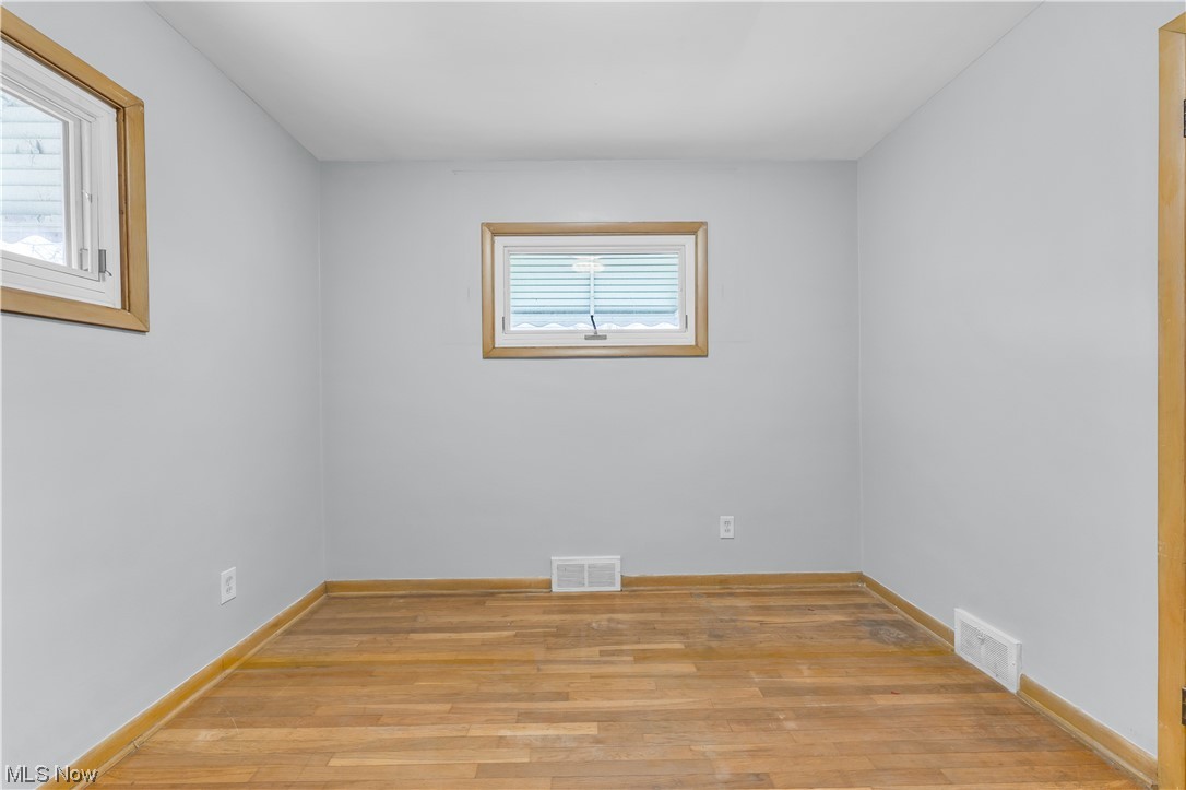 Idlewild-Beach-Pk 02 - Residential Lease